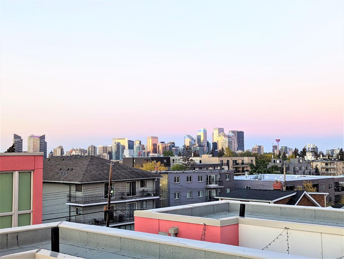 Monki Di Executive Suites - Glas - Luxury Inner City Home 3 Min To Downtown W Private Rooftop Patio Fireplace 卡加利 外观 照片